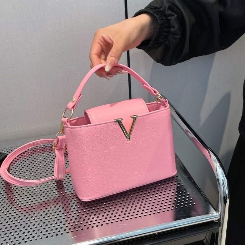 Luxury Women's Tote Bag, Chic  - Women'S Shoes Louis Vuitton 评论和价格