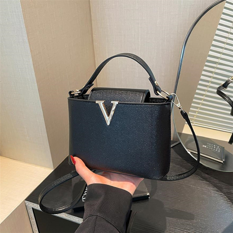 Luxury Women's Tote Bag, Chic  - Women'S Shoes Louis Vuitton 评论和价格