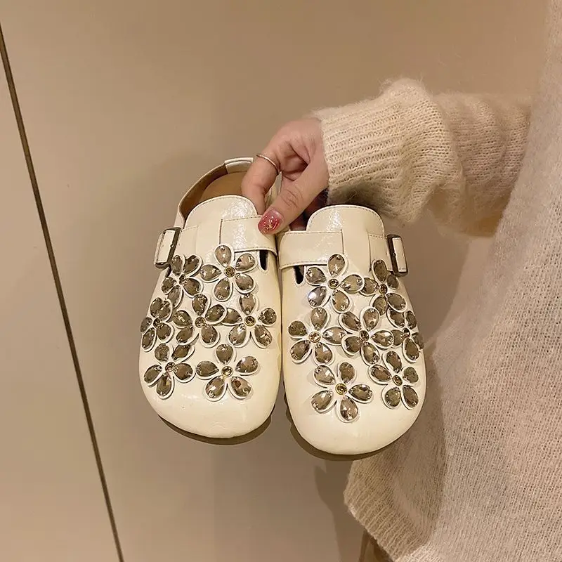 Women's Floral Rhinestone Buck - Women Shoes Mules 评论和价格